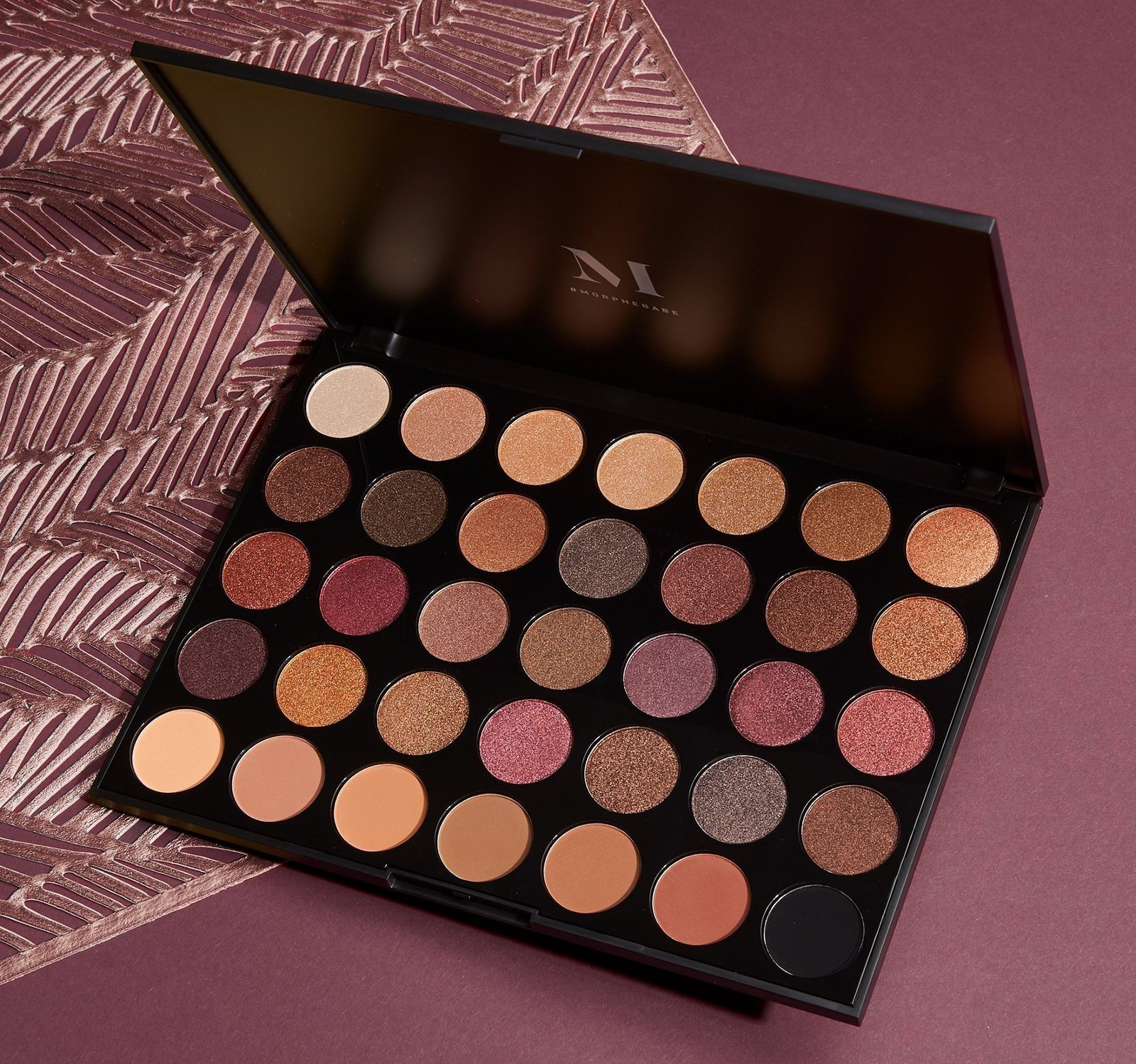 35f Fall Into Frost Artistry Palette