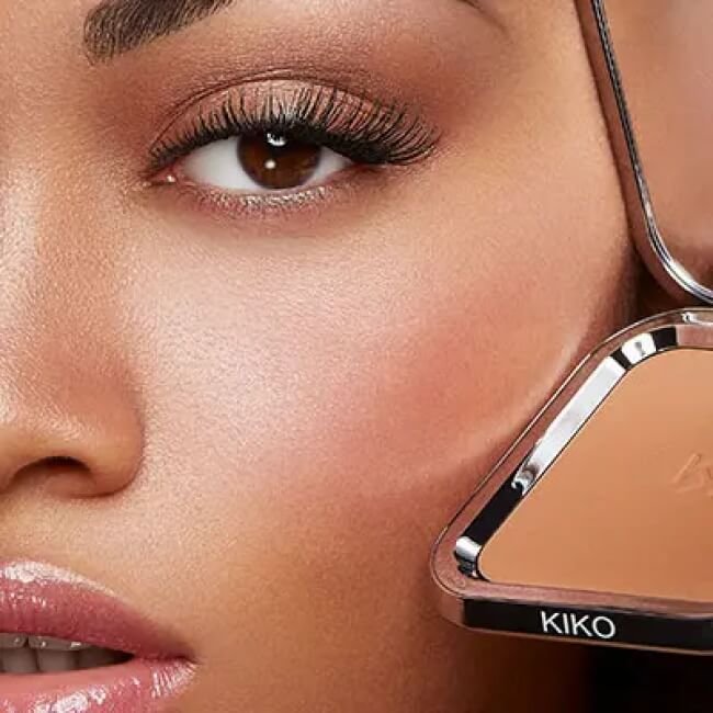 matte fusion pressed powder 4 Kiko Milano matte fusion pressed powder - Image 4